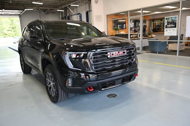 New 2026 GMC Acadia AT4 w/ Luxury Package AWD/4WD image 3
