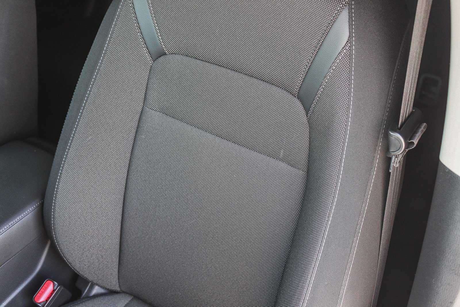 Used 2025 Honda CR-V LX image 26