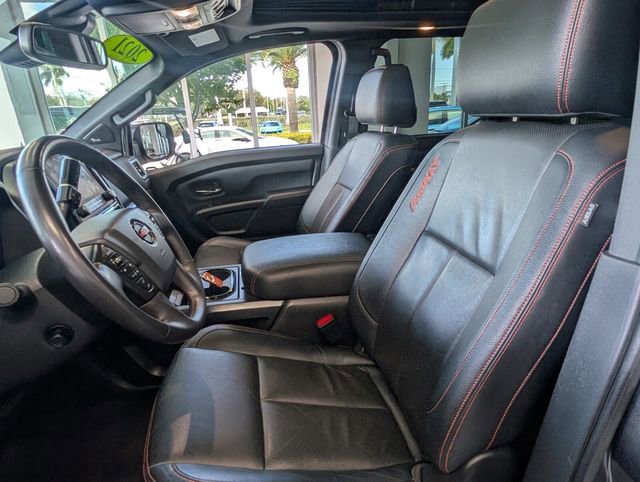 Used 2021 Nissan Titan PRO-4X w/ Pro-4x Convenience Package image 5