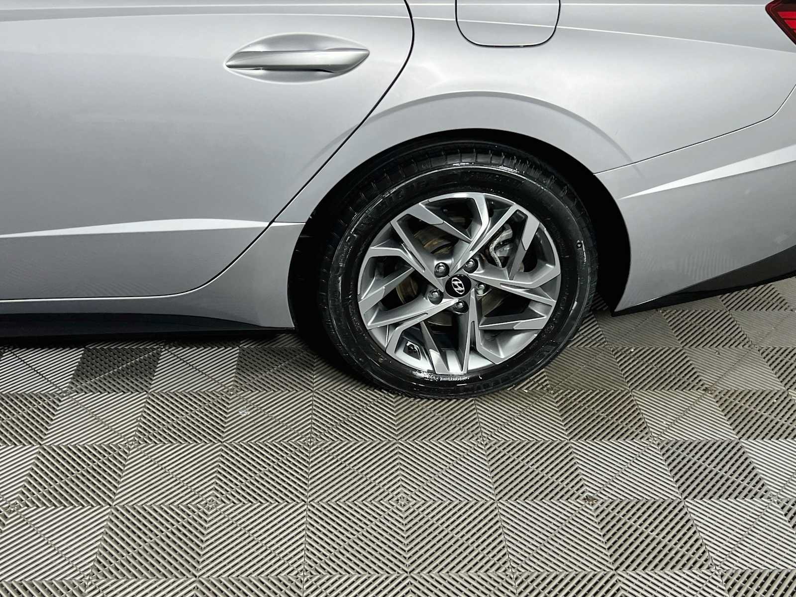 Certified 2023 Hyundai Sonata SEL FWD image 31