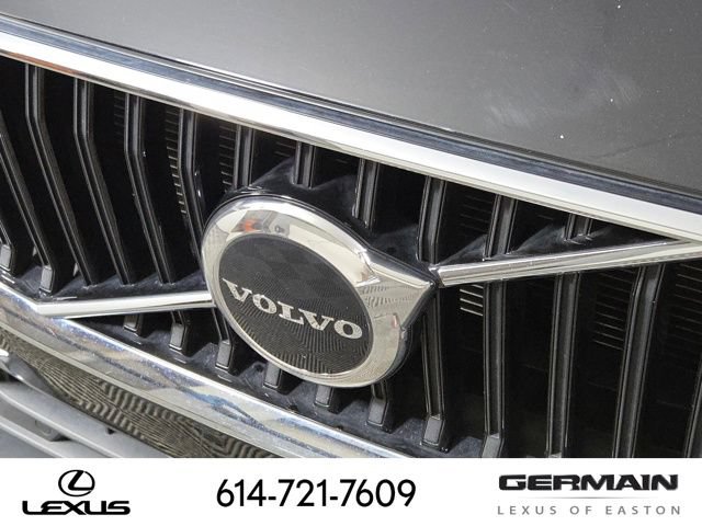 Used 2022 Volvo XC60 B5 Momentum AWD/4WD image 14