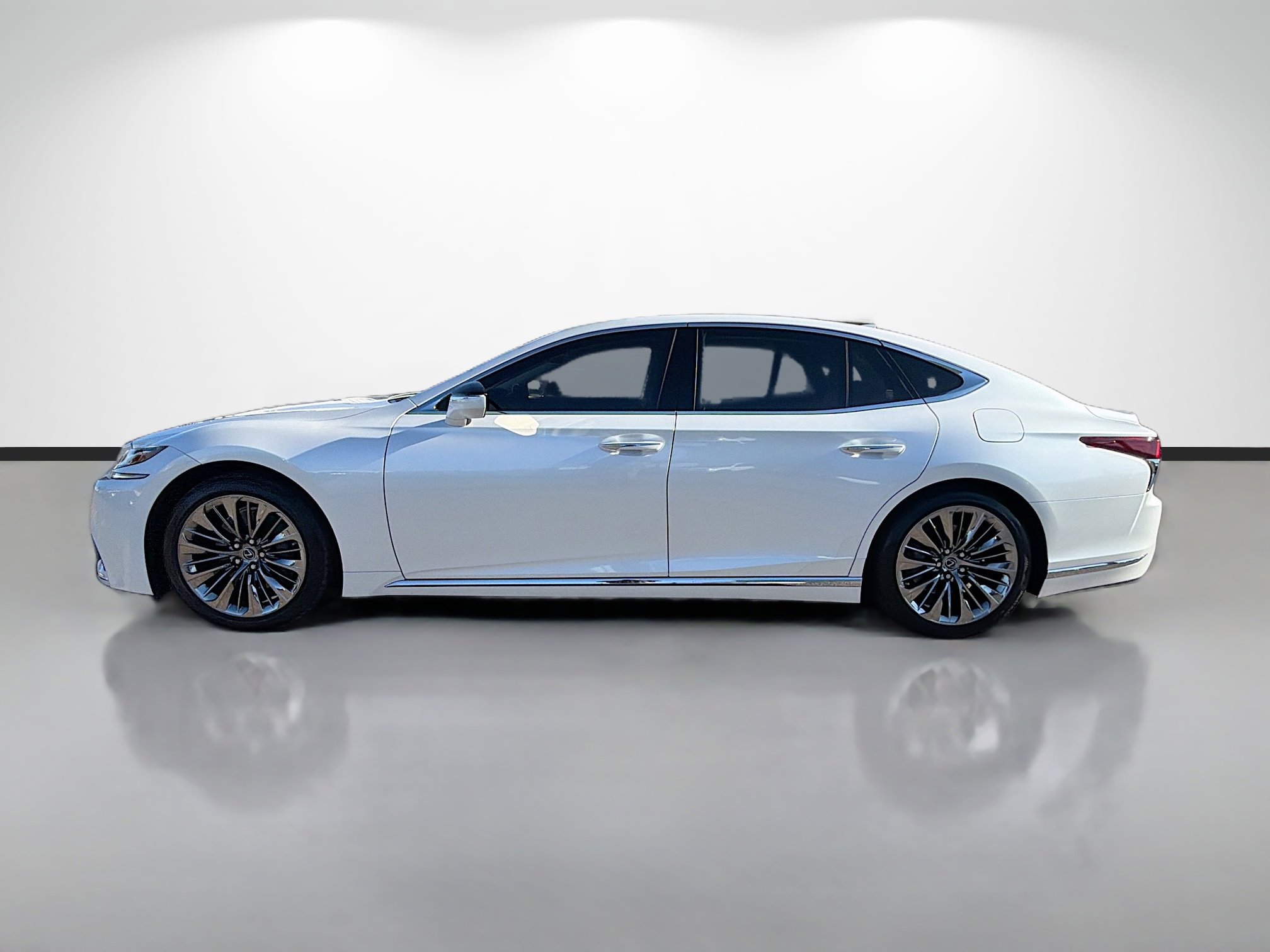 Used 2020 Lexus LS 500 w/ Interior Upgrade Package image 6