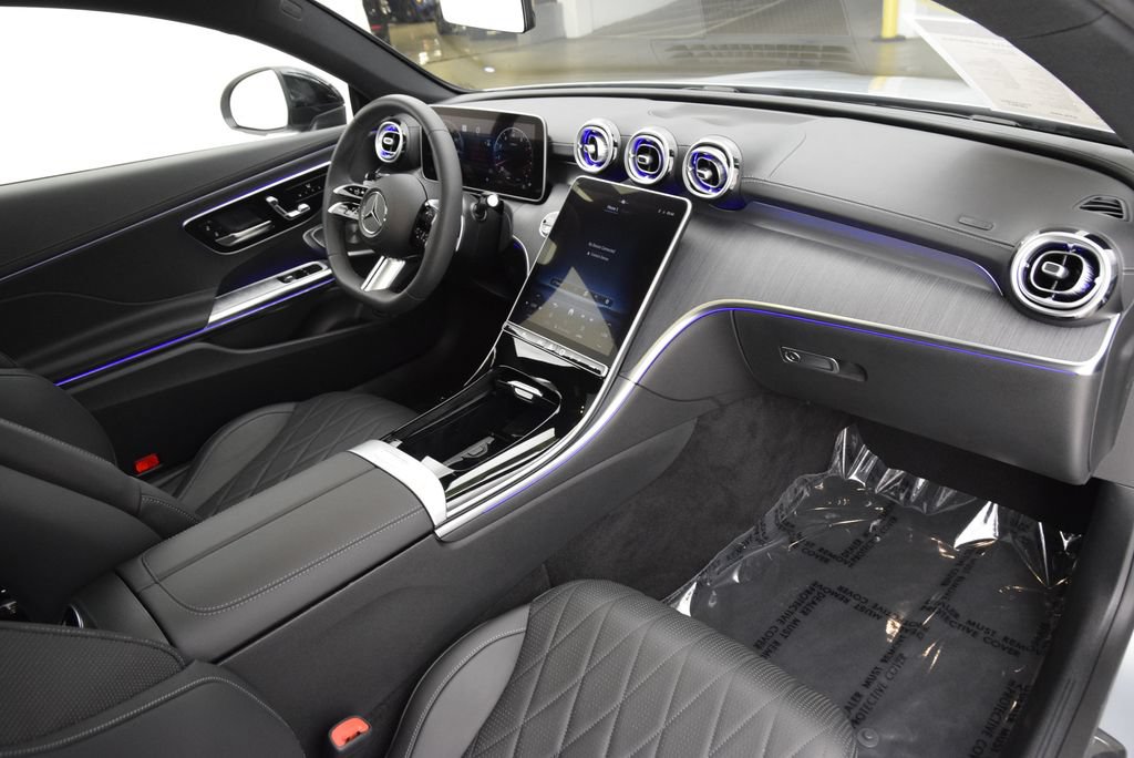 Used 2024 Mercedes-Benz CLE 450 4MATIC Coupe image 15