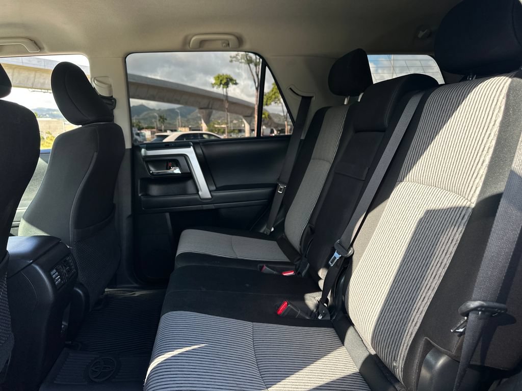 Used 2023 Toyota 4Runner SR5 AWD/4WD image 13