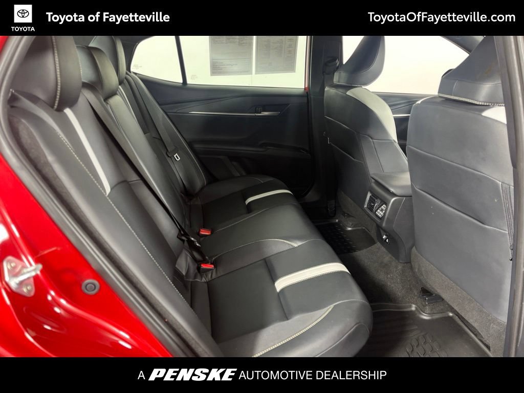Certified 2025 Toyota Camry SE FWD image 11