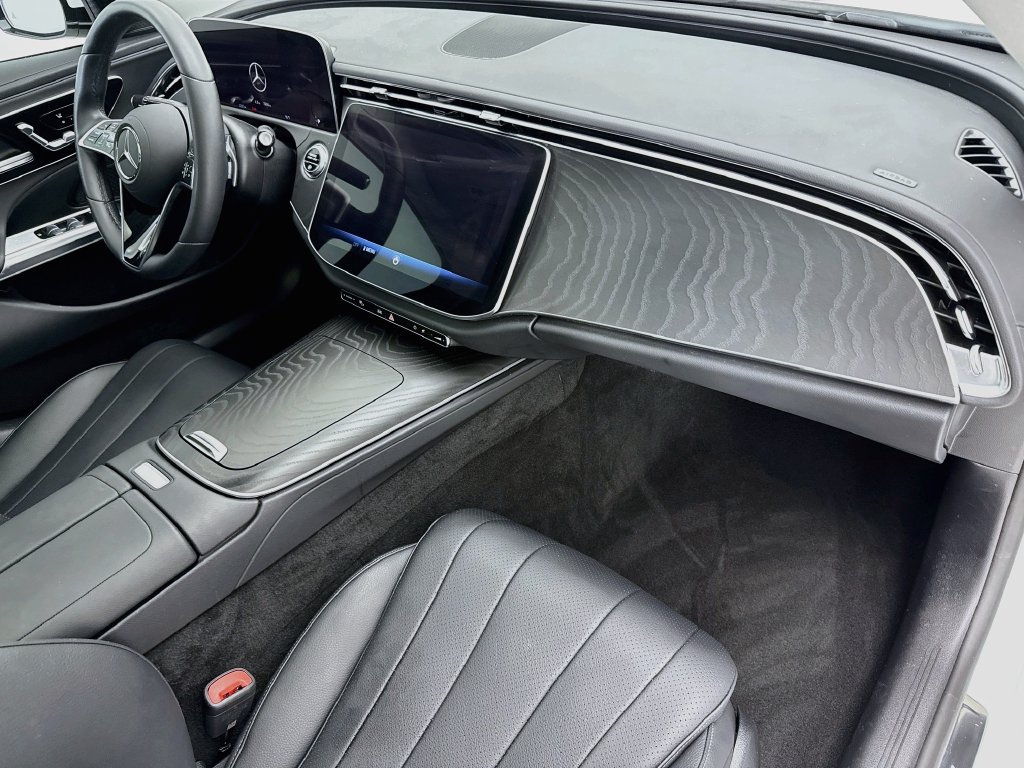 Certified 2024 Mercedes-Benz E 350 4MATIC Sedan image 16