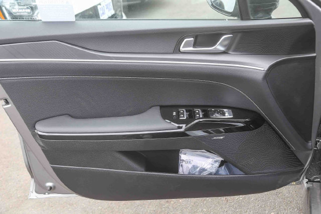New 2026 Kia K5 GT-Line w/ GT-Line Premium Package FWD image 21
