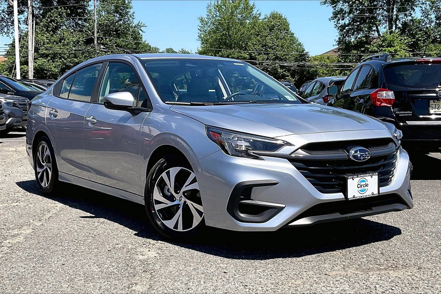Certified 2025 Subaru Legacy Premium AWD/4WD image 2