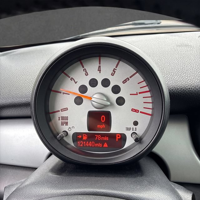 Used 2014 MINI Cooper Clubman FWD image 14