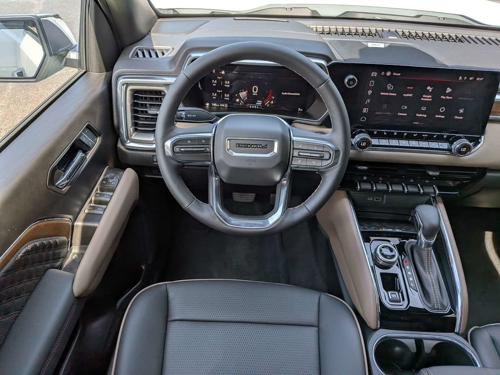 New 2026 GMC Canyon Denali w/ LPO, Black Badging Package AWD/4WD image 16