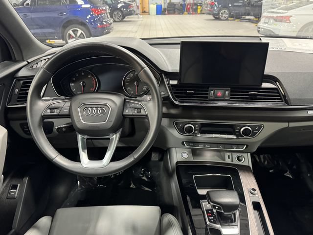 Certified 2023 Audi Q5 2.0T Premium w/ Convenience Package AWD/4WD image 14