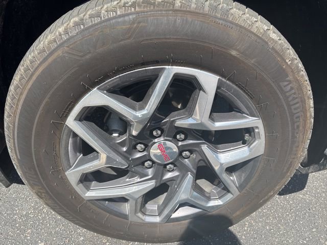 Used 2024 GMC Sierra 1500 SLT w/ SLT Premium Plus Package image 14