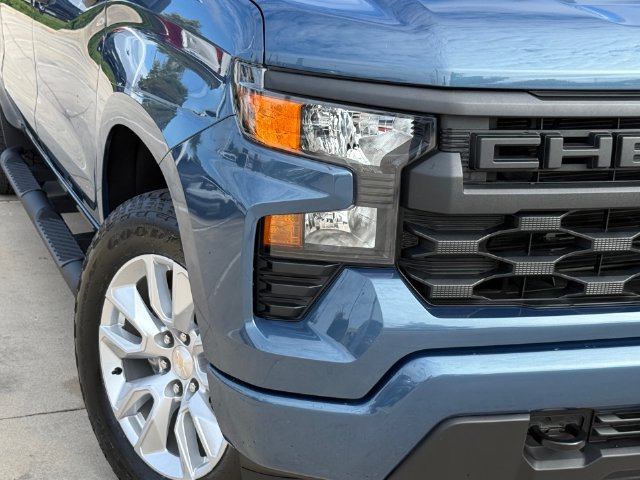 Used 2024 Chevrolet Silverado 1500 Custom AWD/4WD image 7