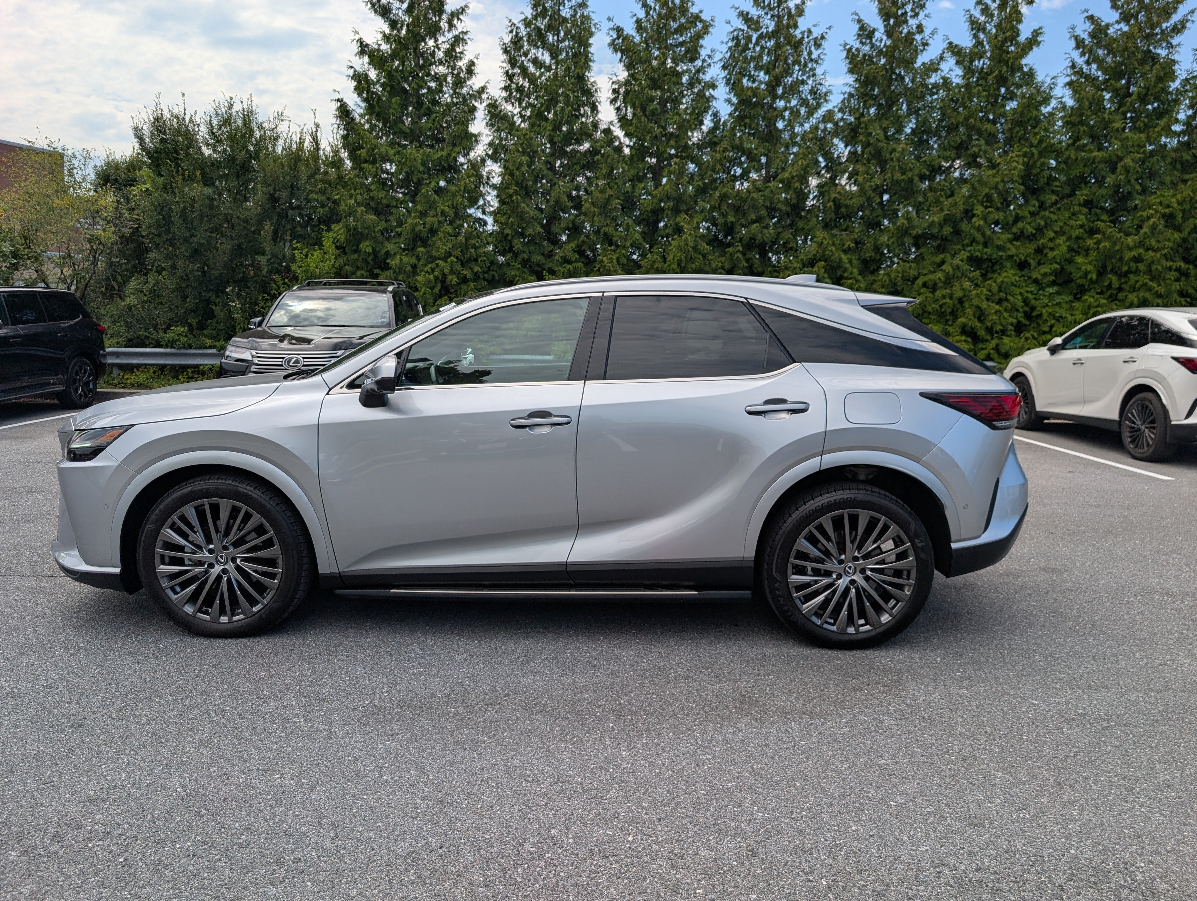 Used 2024 Lexus RX 350 AWD w/ Convenience Package image 6
