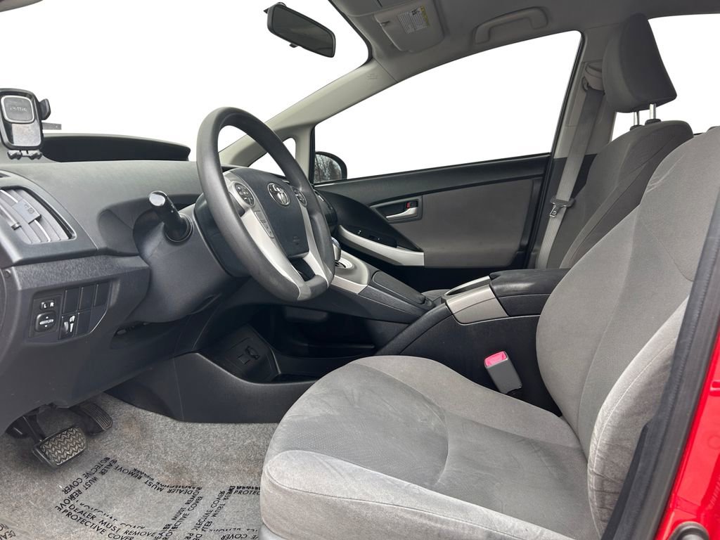 Used 2013 Toyota Prius Three image 10