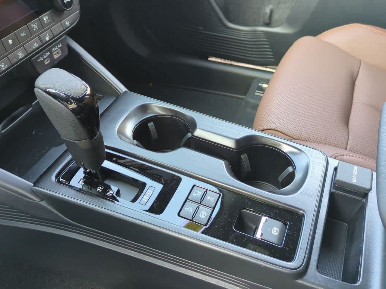New 2026 Subaru Outback Touring XT AWD/4WD image 32