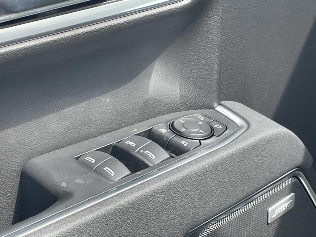 New 2026 Chevrolet Silverado 1500 LTZ w/ LTZ Premium Package image 23