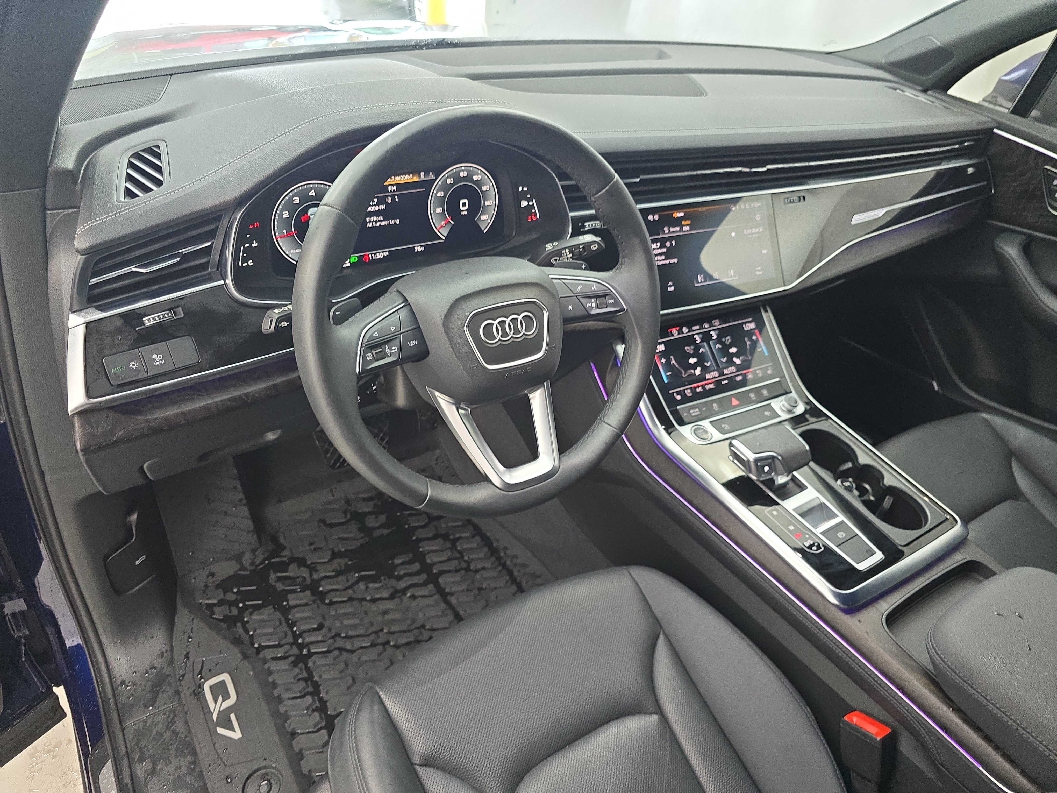 Used 2023 Audi Q7 2.0T Premium Plus w/ Premium Plus Package AWD/4WD image 19