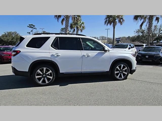 Used 2025 Honda Pilot Touring image 27