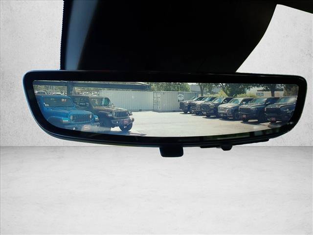 Used 2025 GMC Sierra 2500 AT4X AWD/4WD image 24