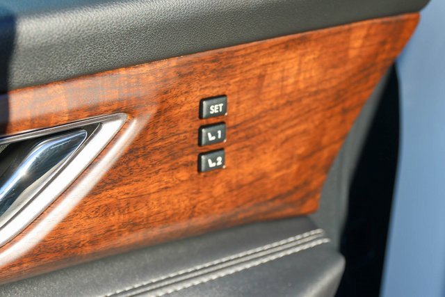 Used 2023 Subaru Ascent Touring image 11