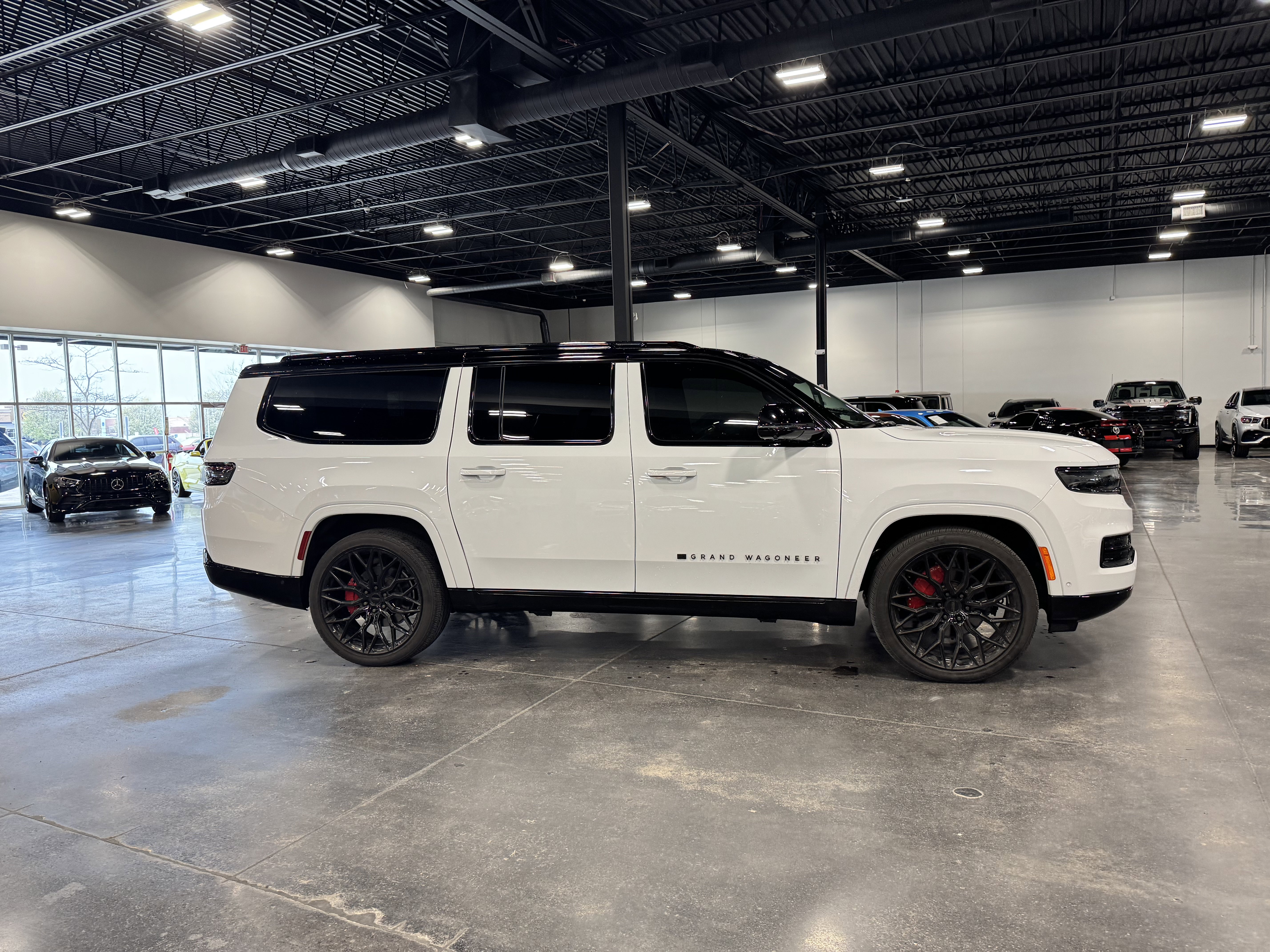 Used 2025 Jeep Grand Wagoneer L Series III w/ Quick Order Packagew 28T image 20