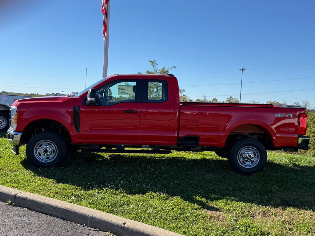 New 2027 Ford F250 XL w/ XL Chrome Package AWD/4WD image 2