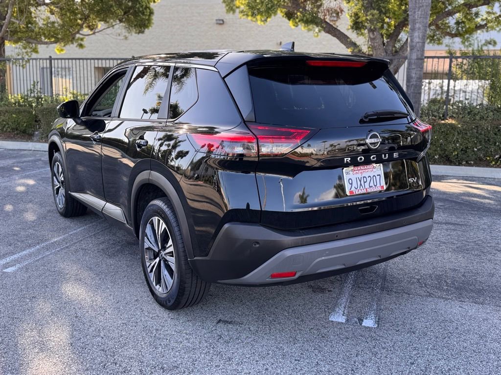 Certified 2023 Nissan Rogue SV image 6