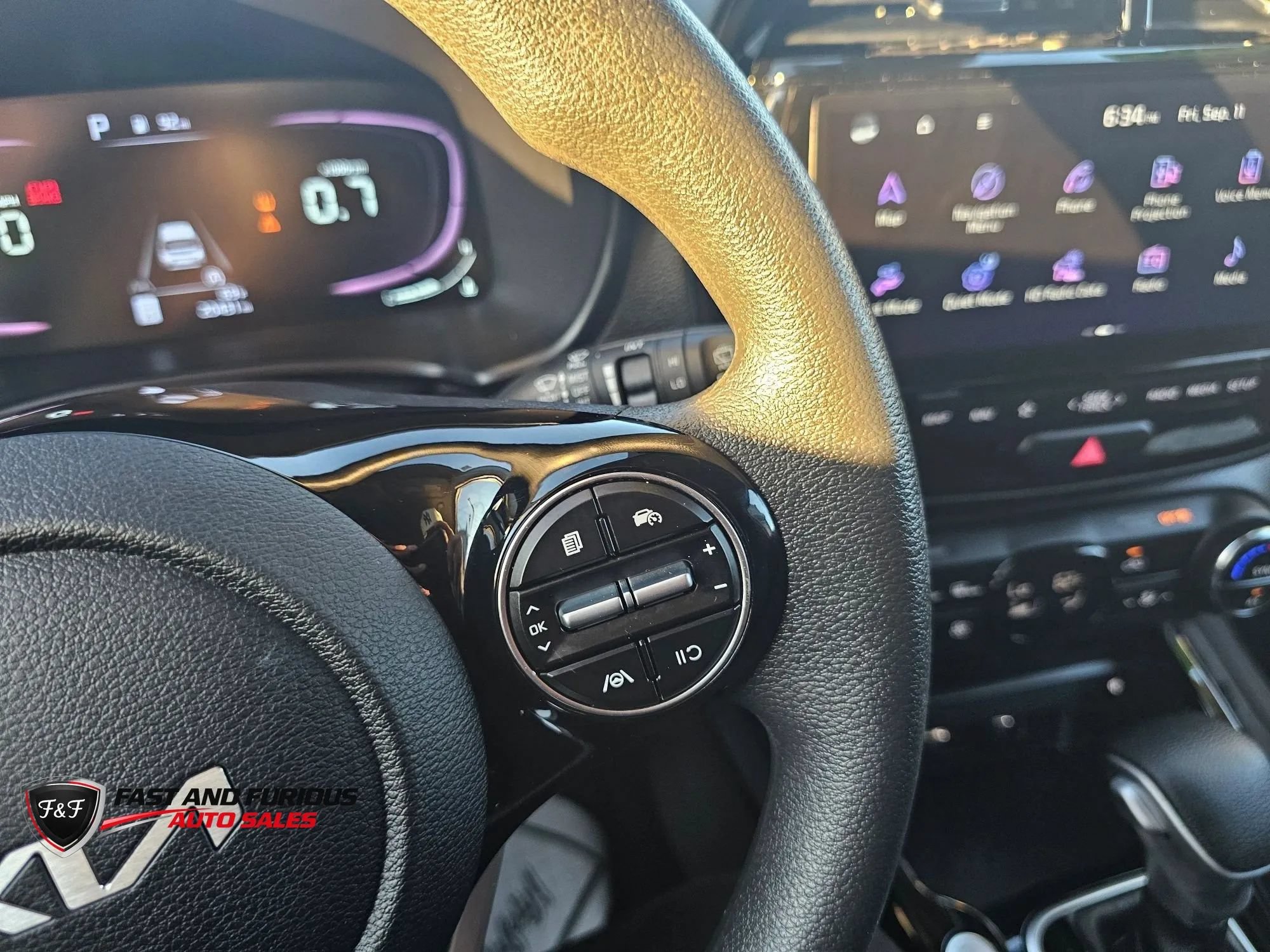 Used 2023 Kia Soul S FWD image 19