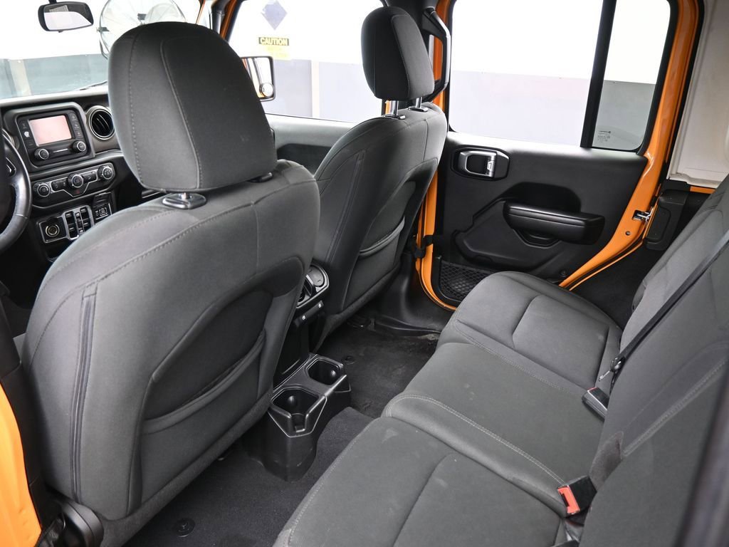 Used 2018 Jeep Wrangler Unlimited Sport S image 32
