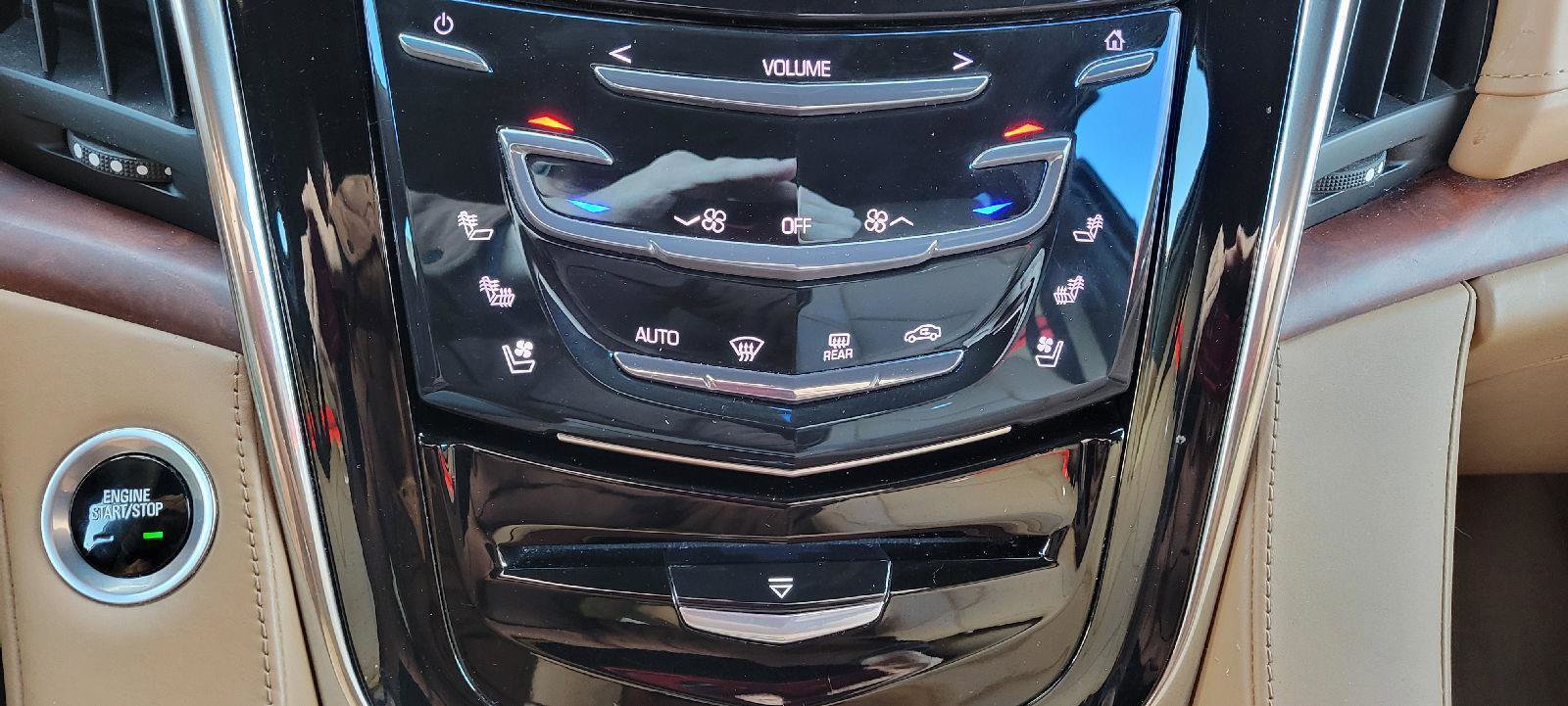 Used 2017 Cadillac Escalade ESV Platinum image 23