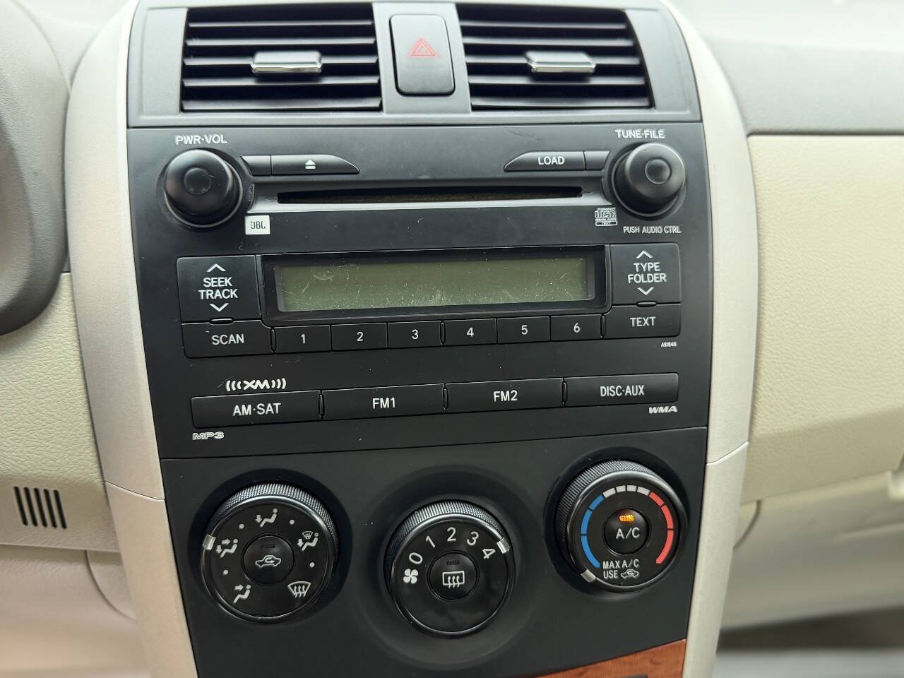 Used 2009 Toyota Corolla XLE FWD image 18