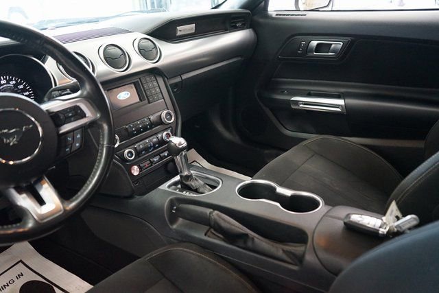 Used 2021 Ford Mustang GT image 10