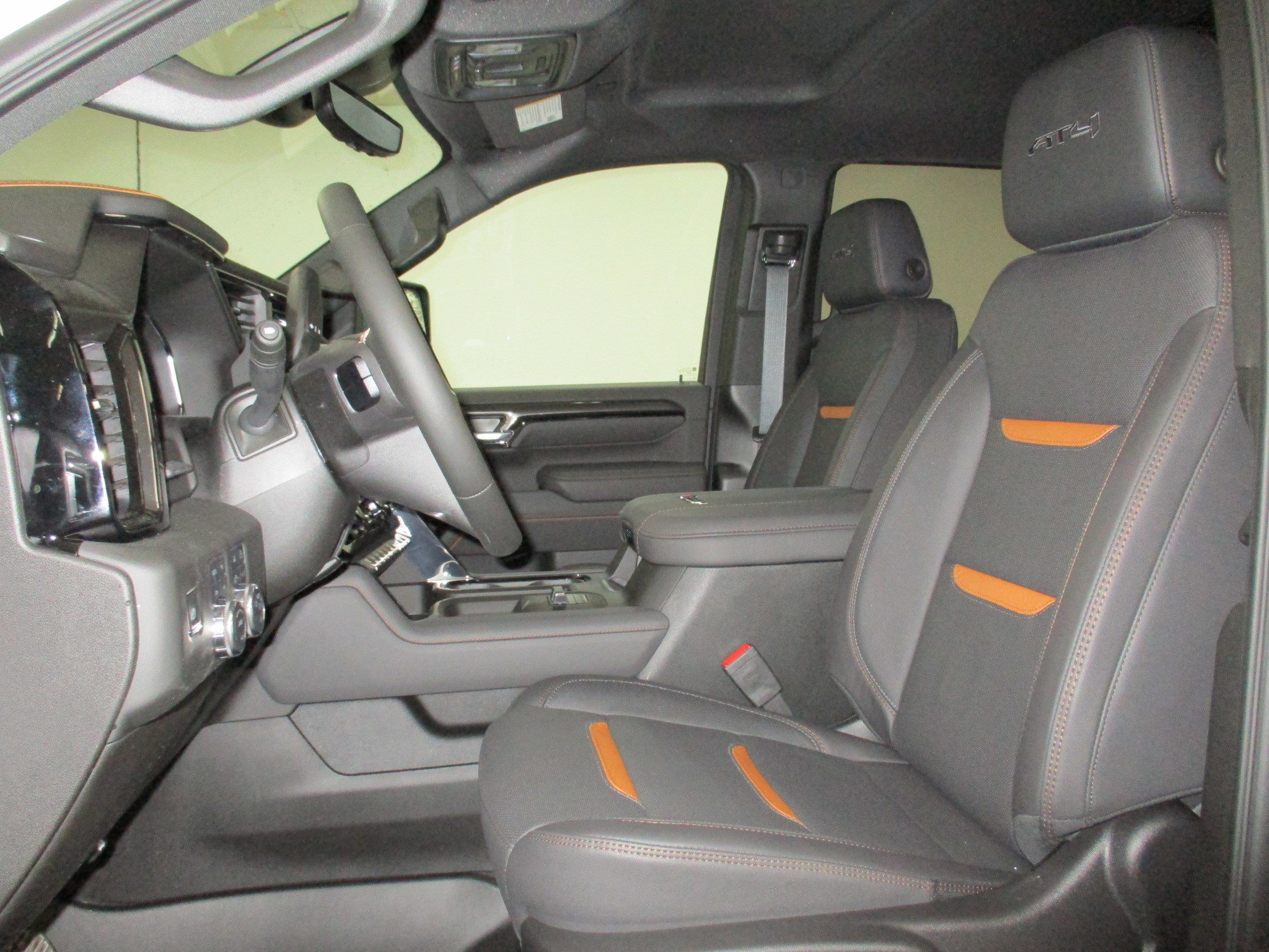 New 2025 GMC Sierra 2500 AT4 w/ Technology Package image 16