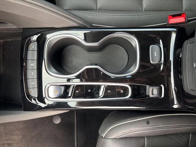 Used 2021 Buick Envision Essence image 29