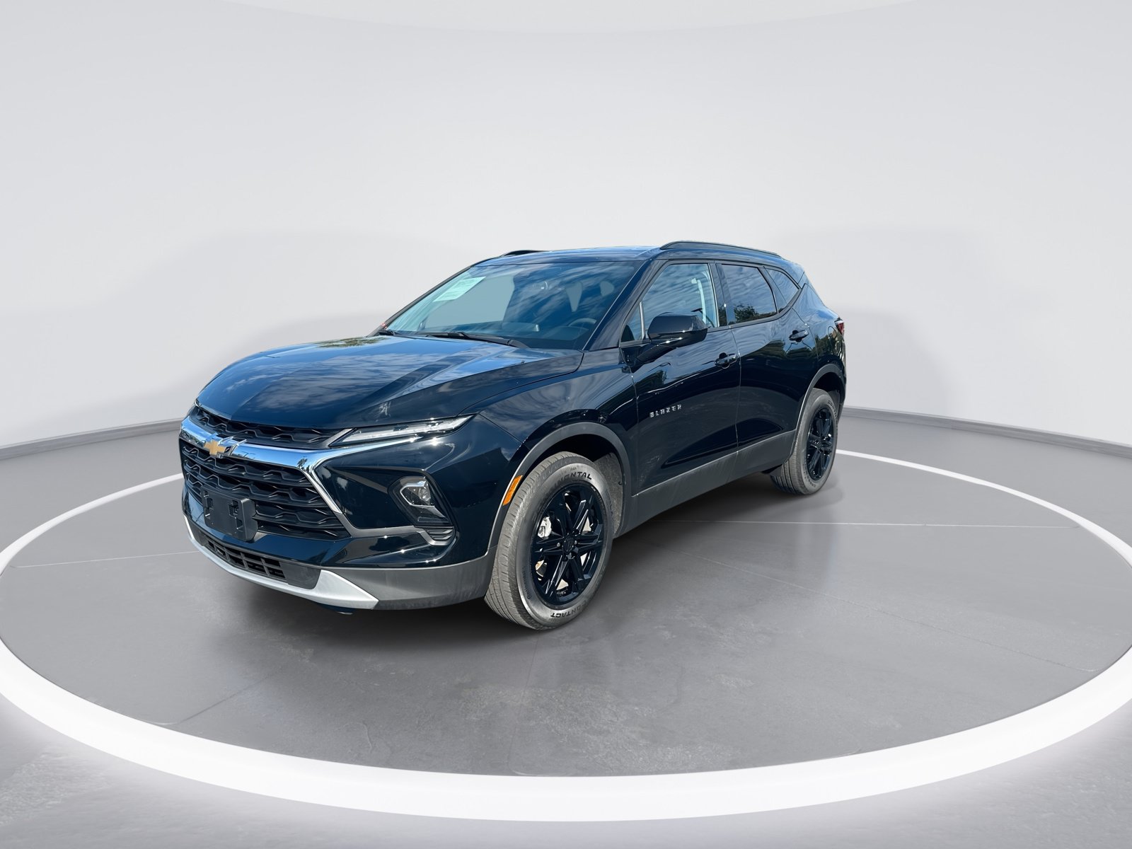 Used 2024 Chevrolet Blazer LT w/ Convenience Package FWD image 5