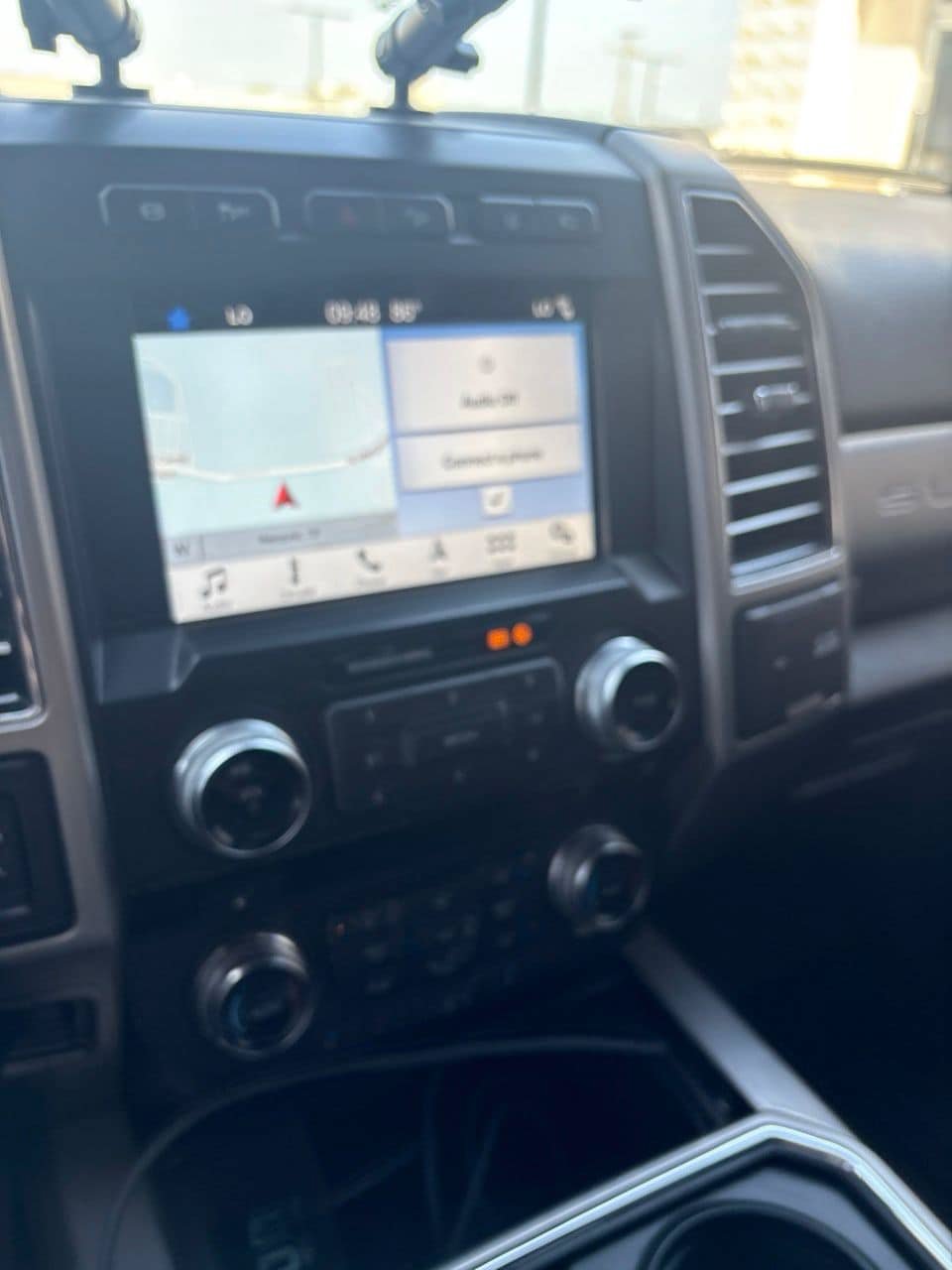 Used 2018 Ford F250 Platinum w/ Platinum Ultimate Package AWD/4WD image 8