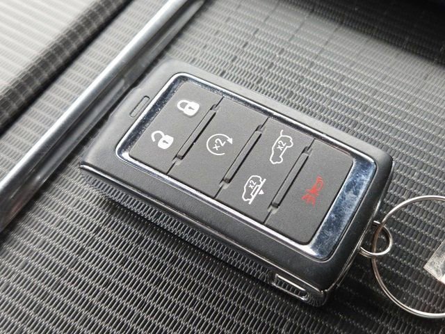 Used 2024 Jeep Grand Wagoneer L Series III w/ Quick Order Packagew 28T image 35