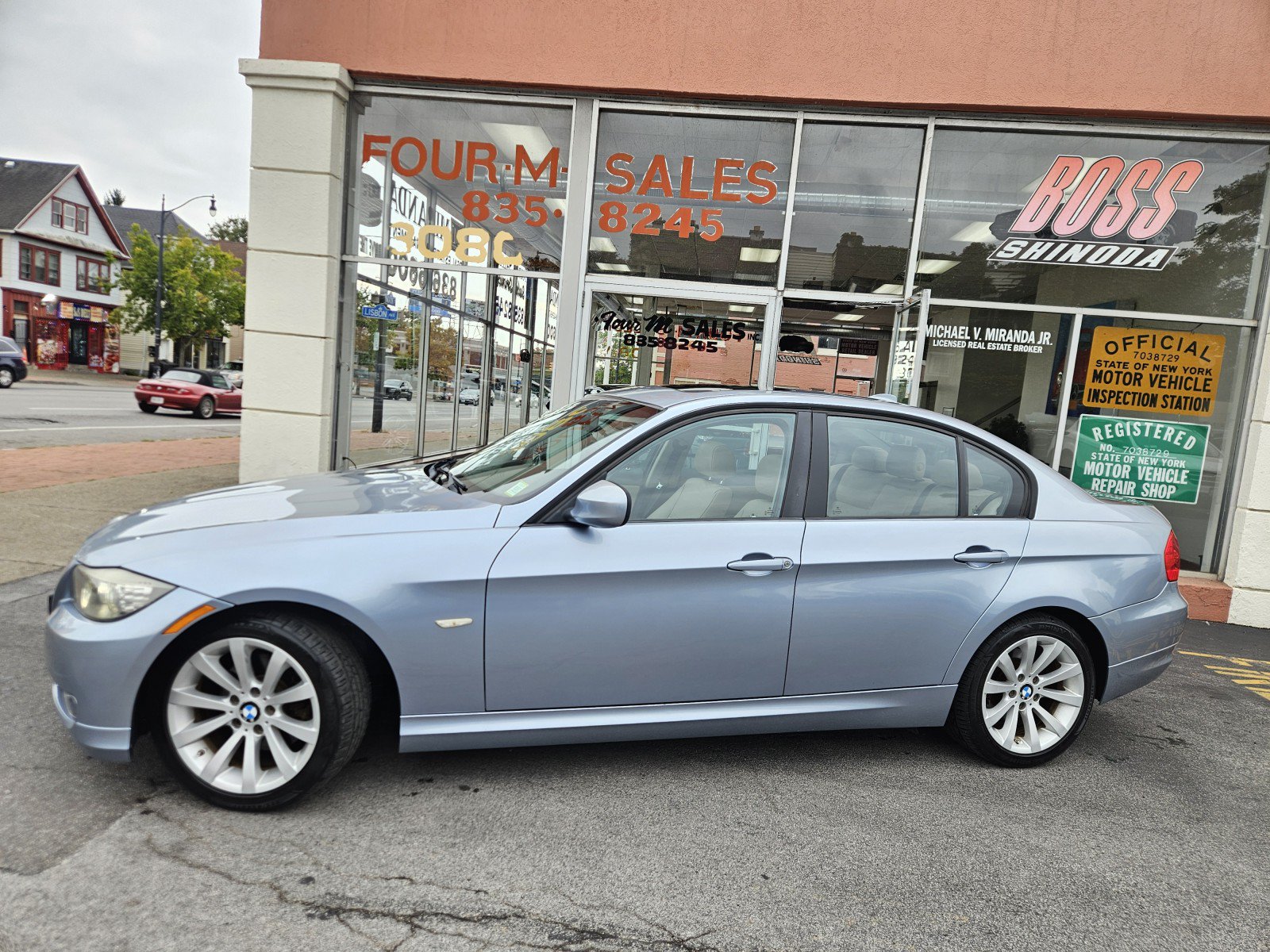 Used 2011 BMW 328i Sedan RWD image 11