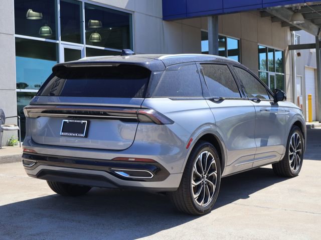 Used 2024 Lincoln Nautilus Reserve w/ Equipment Group 202A image 3