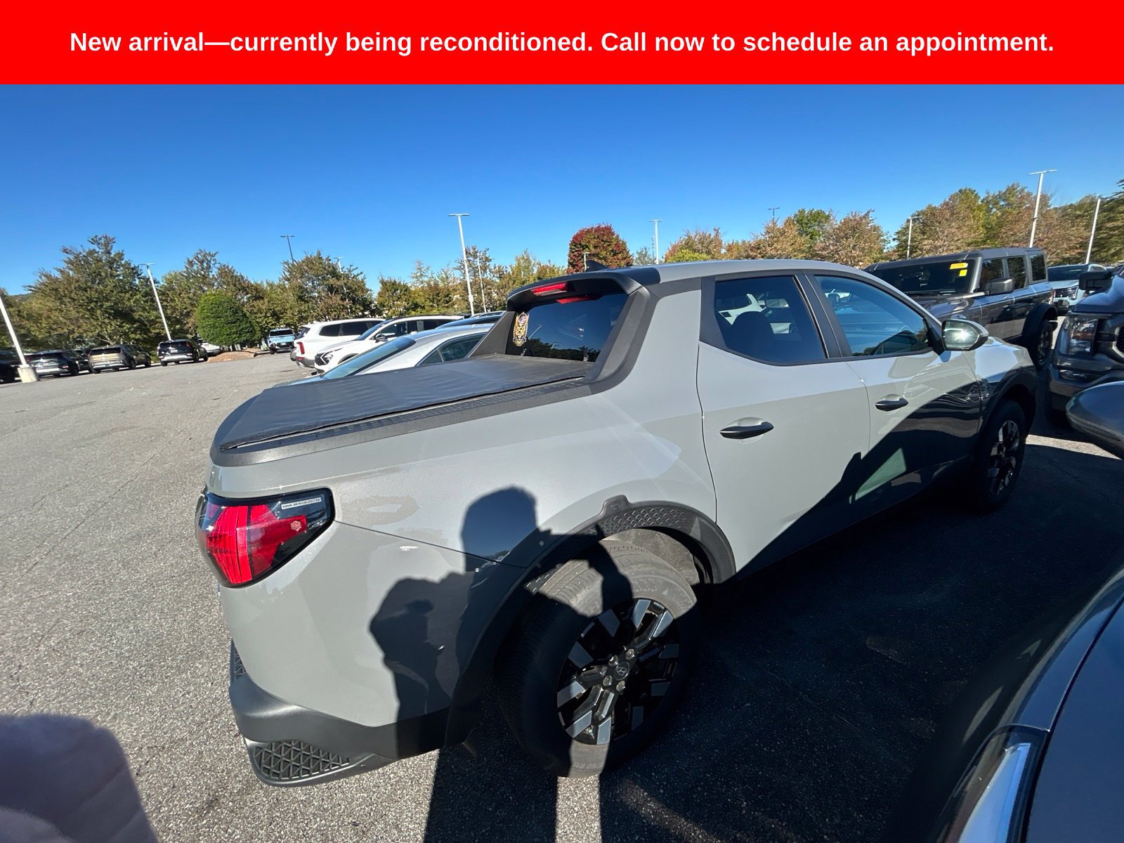 Used 2025 Hyundai Santa Cruz SE AWD/4WD image 13