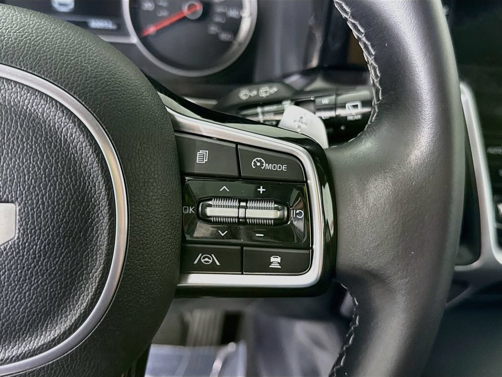 Certified 2023 Kia Sorento EX AWD/4WD image 23