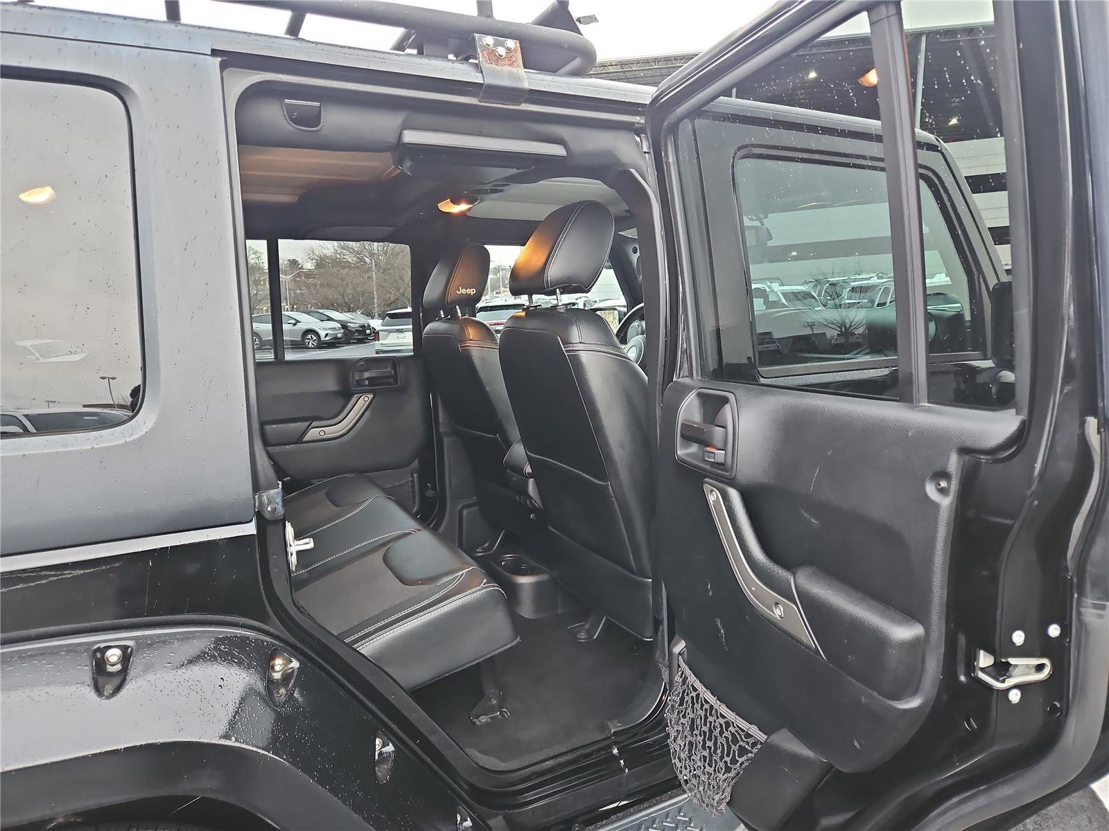 Used 2016 Jeep Wrangler Unlimited Sport image 28