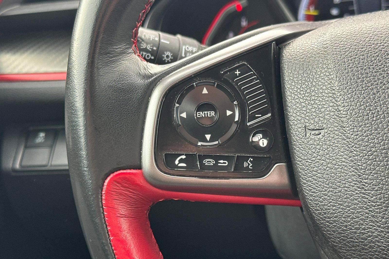 Used 2018 Honda Civic Type R image 36