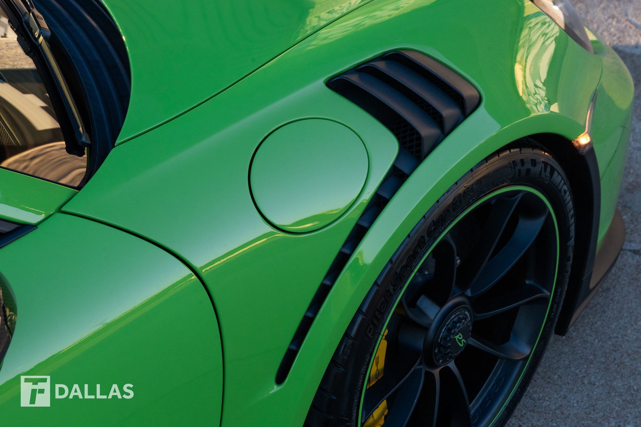 Used 2019 Porsche 911 GT3 RS image 19