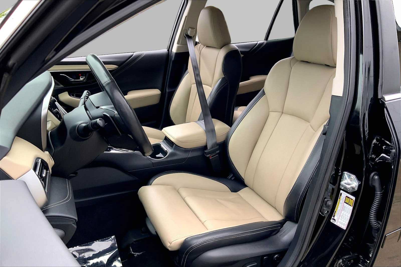 Used 2025 Subaru Outback Limited AWD/4WD image 8