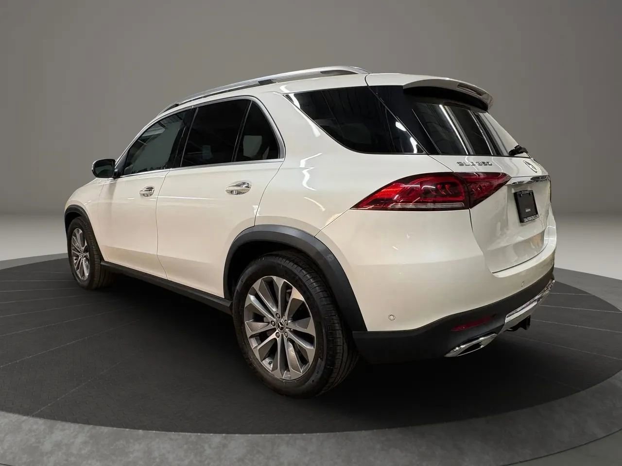 Used 2020 Mercedes-Benz GLE 350 4MATIC image 8