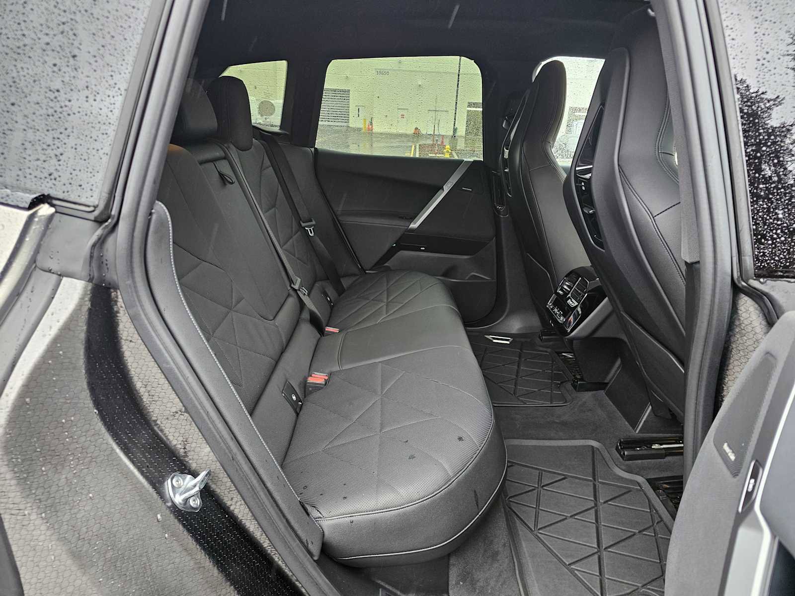 Used 2025 BMW iX xDrive50 w/ Sport Package image 12