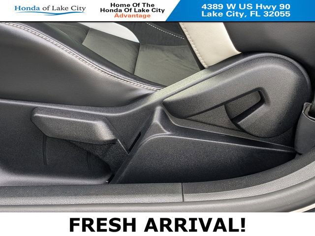 Used 2020 Ford Mustang Shelby GT500 w/ Technology Package image 12