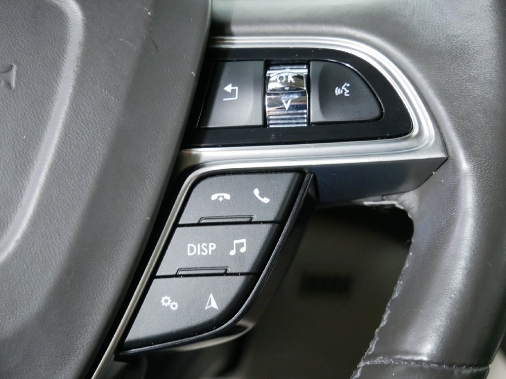 Used 2019 Lincoln Nautilus Select FWD image 26